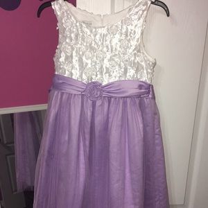 flower girl type dress